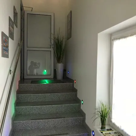Gasthof Surga Apartament *